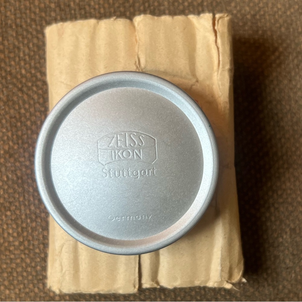 Zeiss Ikon Stuttgart Lens Cap in Silver. Vintage Original Made in Germany